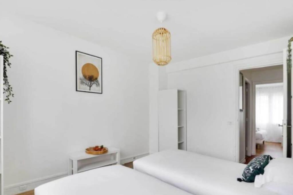 Superbe Appartement Lumineux Et Calme Сент-Уен Екстериор снимка